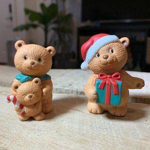 385. Vintage Avon Christmas Holiday Hugs Bears Perfect Gift